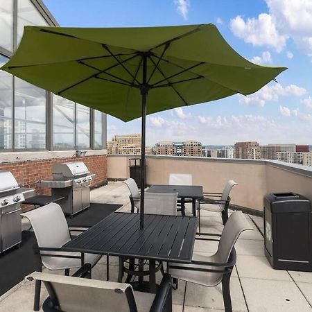 Incredible Apartment With Rooftop In Pentagon City อาร์ลิงตัน ภายนอก รูปภาพ